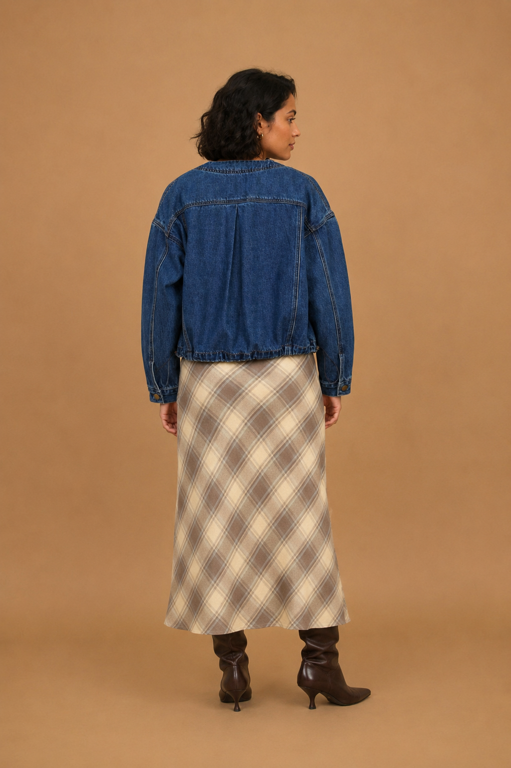 Daphne Round Neck With Pockets Front Denim Jacket