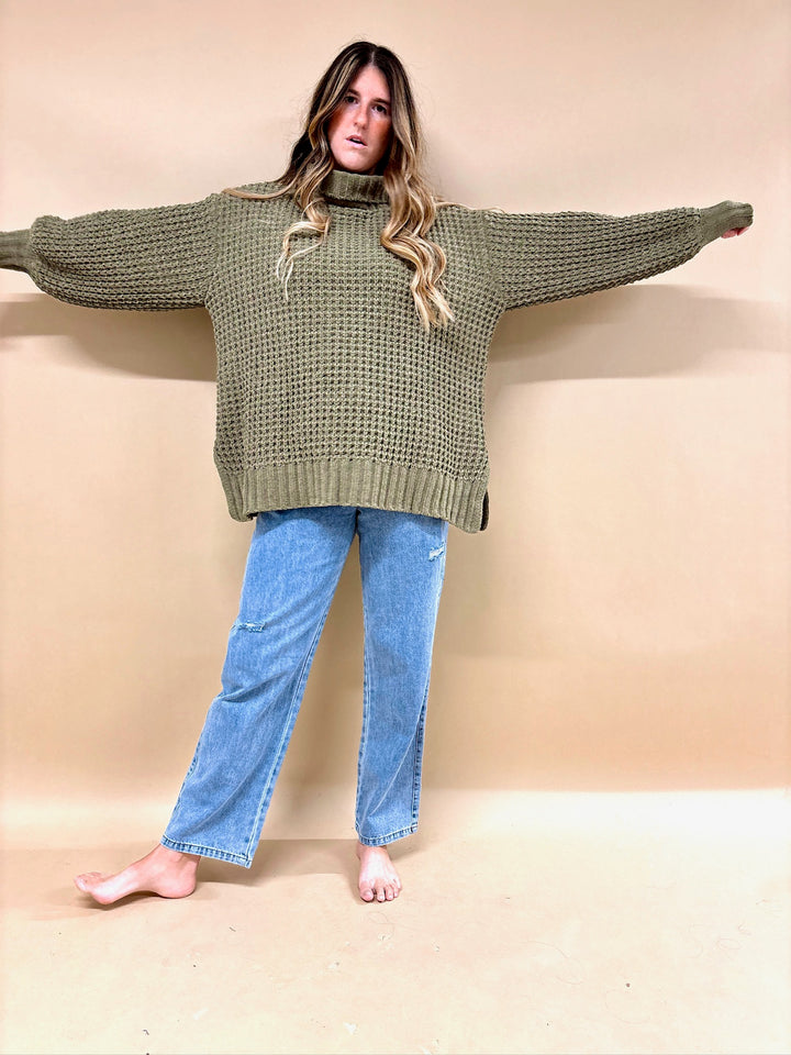 Via Box Weave Chunky Knit Turtleneck Sweater